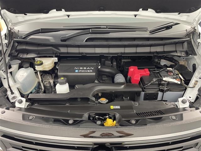 Nissan SERENA 2024 8276540-14