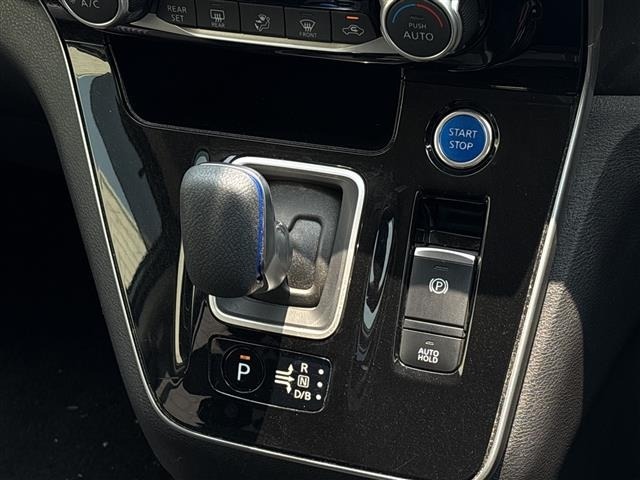 Nissan SERENA 2021 8276554-12
