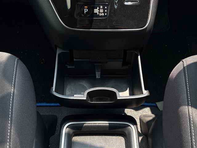 Nissan SERENA 2021 8276554-2
