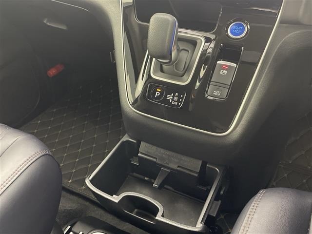 Nissan SERENA 2020 8276561-1