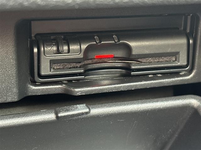 Nissan SERENA 2018 8276562-8