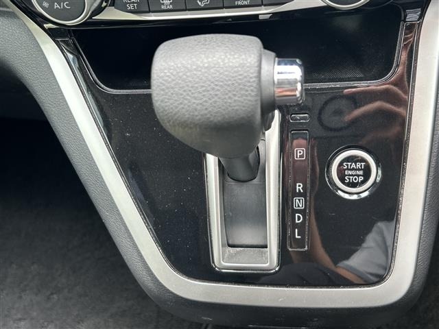 Nissan SERENA 2017 8276579-22