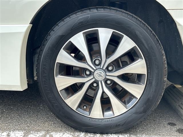 Nissan SERENA 2017 8276579-37