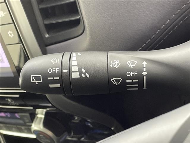 Nissan SERENA 2021 8276631-10