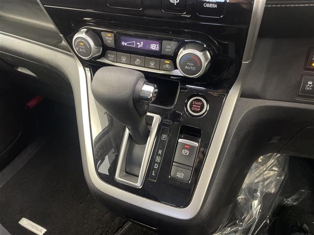 Nissan SERENA 2018 8276639-7