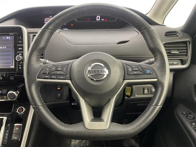 Nissan SERENA 2018 8276639-9