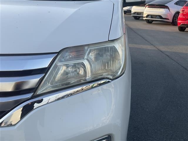 Nissan SERENA 2013 8276647-16