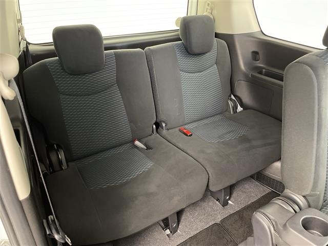 Nissan SERENA 2016 8276670-11