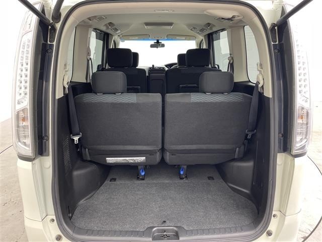 Nissan SERENA 2016 8276670-12