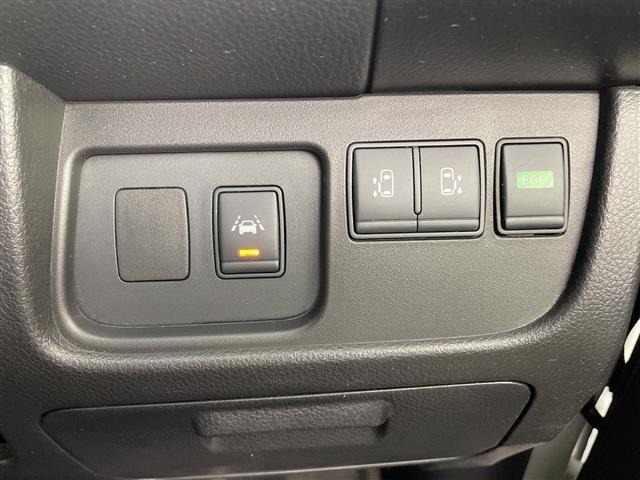 Nissan SERENA 2016 8276670-5