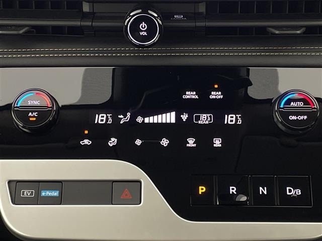 Nissan SERENA 2023 8276689-5