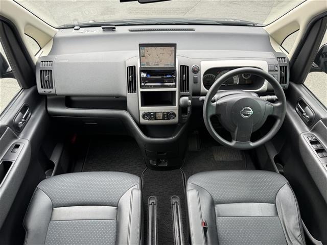Nissan SERENA 2005 8276793-15