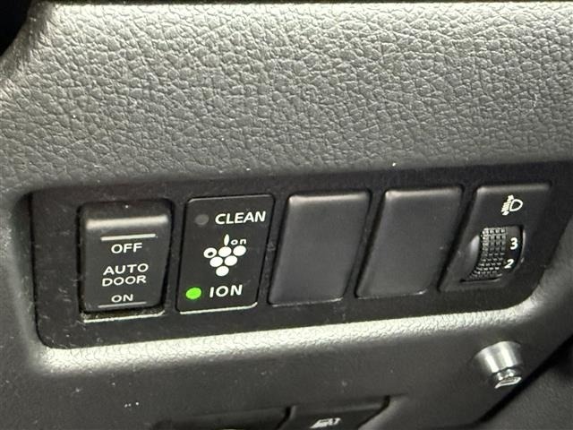 Nissan SERENA 2005 8276793-5