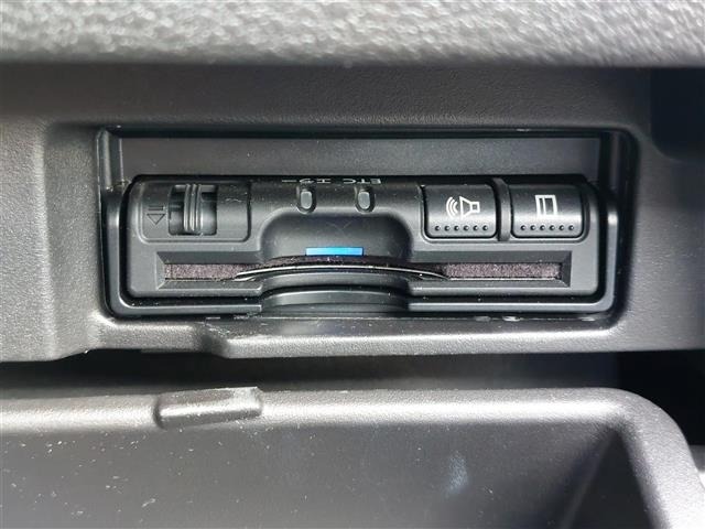 Nissan SERENA 2018 8276839-13