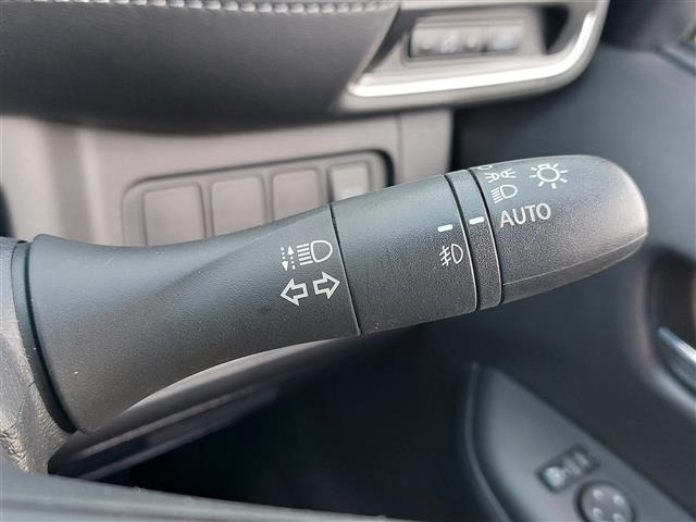 Nissan SERENA 2018 8276839-3