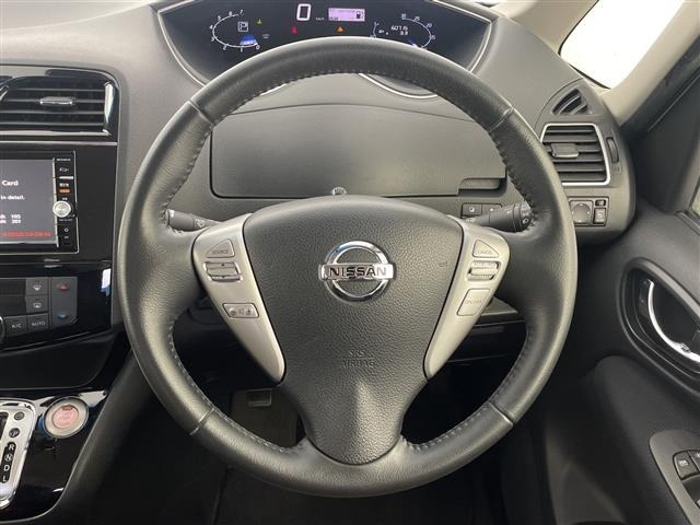 Nissan SERENA 2015 8277156-1