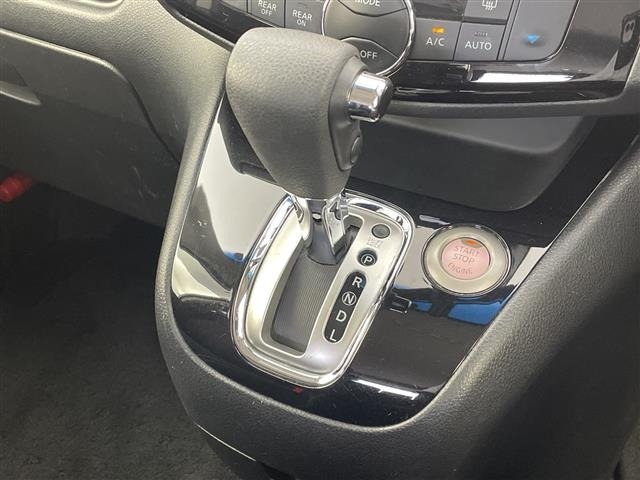 Nissan SERENA 2015 8277156-12