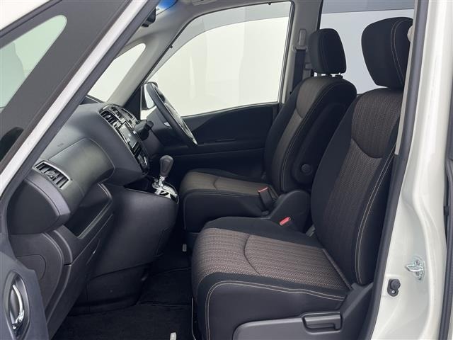 Nissan SERENA 2015 8277156-4