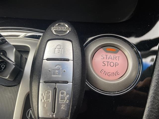 Nissan SERENA 2015 8277156-9