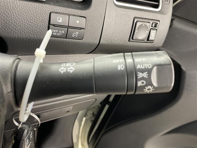 Nissan SERENA 2015 8277208-5
