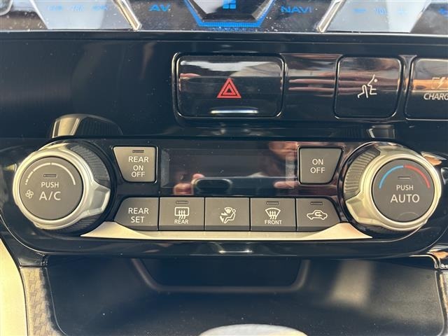 Nissan SERENA 2018 8277386-12