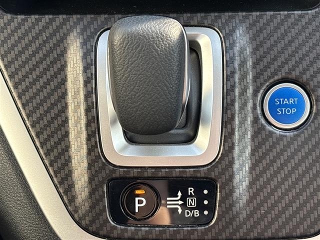 Nissan SERENA 2018 8277386-2
