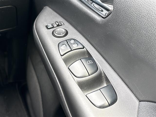 Nissan SERENA 2018 8277484-3