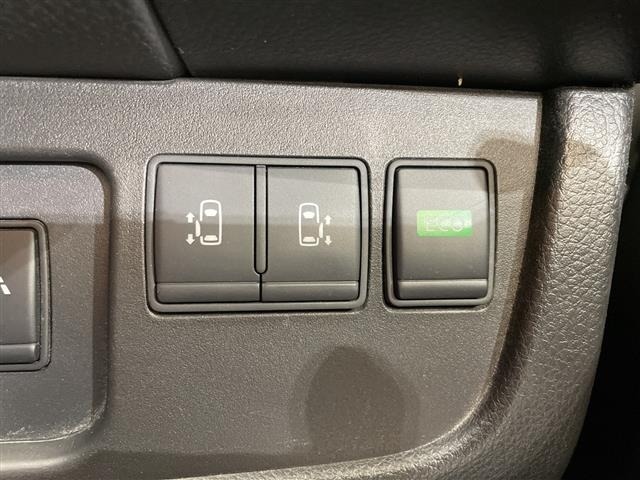 Nissan SERENA 2015 8277543-1