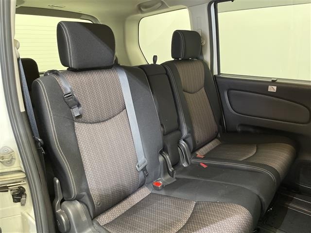 Nissan SERENA 2015 8277543-10