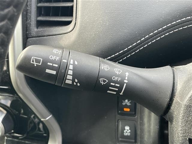 Nissan SERENA 2017 8277582-1