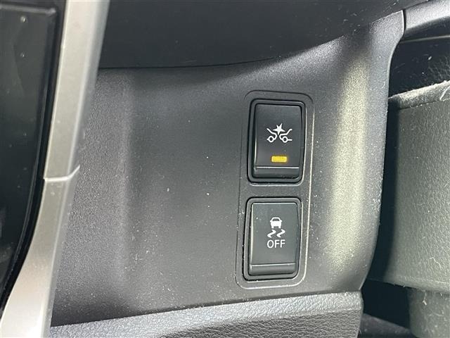 Nissan SERENA 2017 8277582-13