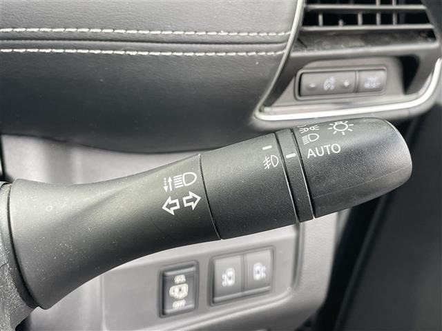 Nissan SERENA 2017 8277582-3