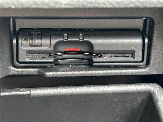 Nissan SERENA 2015 8277668-1