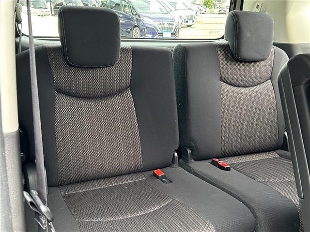 Nissan SERENA 2015 8277668-11