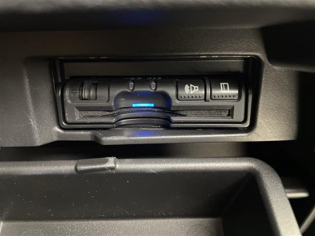 Nissan SERENA 2017 8277710-16