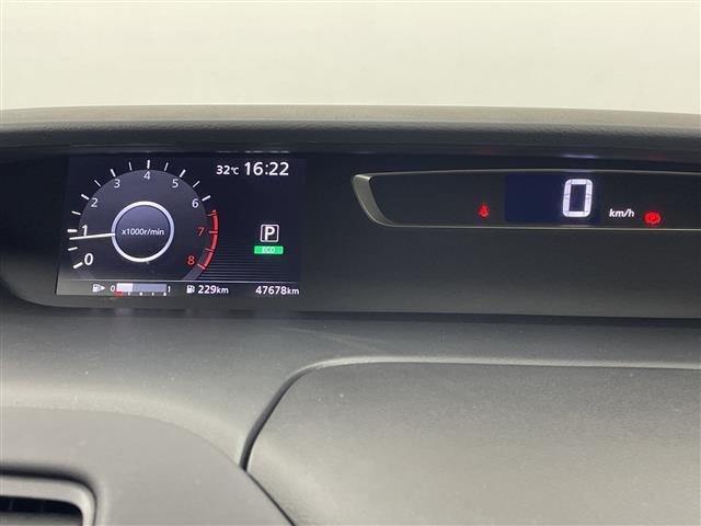 Nissan SERENA 2017 8277710-5