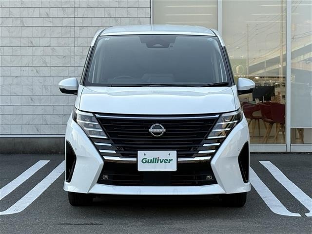 Nissan SERENA 2023 8277748-23