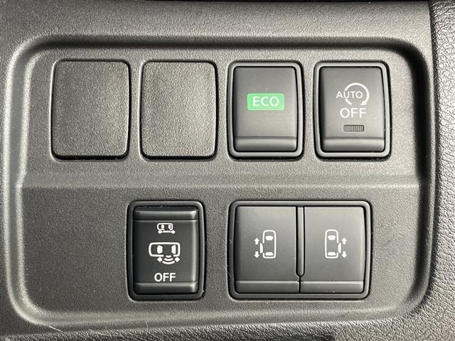 Nissan SERENA 2016 8277798-11