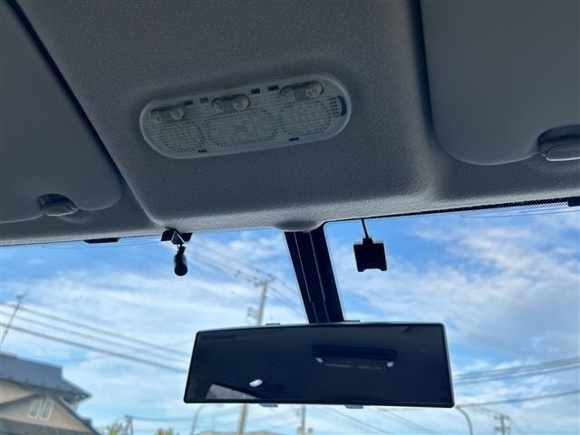 Nissan SERENA 2013 8277832-10
