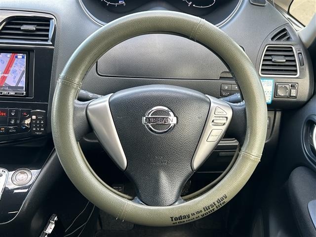 Nissan SERENA 2013 8277832-12