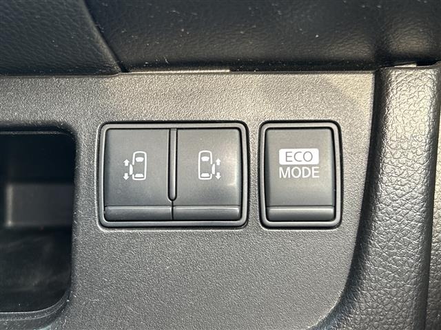 Nissan SERENA 2013 8277832-5
