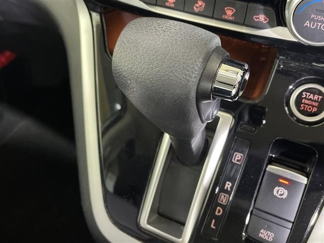 Nissan SERENA 2016 8277852-12