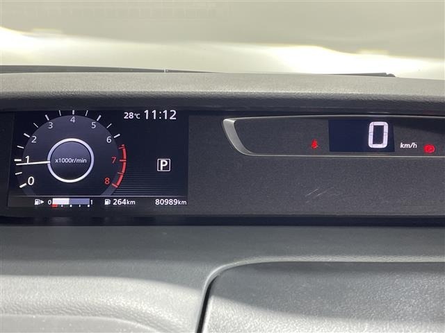 Nissan SERENA 2016 8277852-7