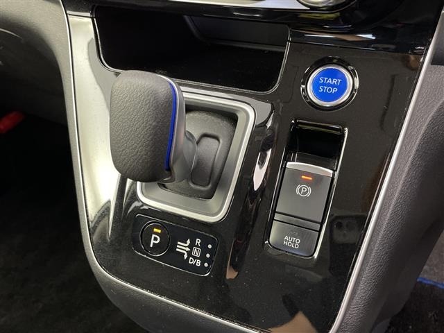 Nissan SERENA 2021 8277995-5