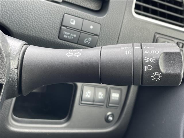 Nissan SERENA 2012 8277996-18