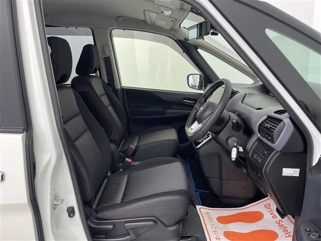 Nissan SERENA 2022 8278058-4