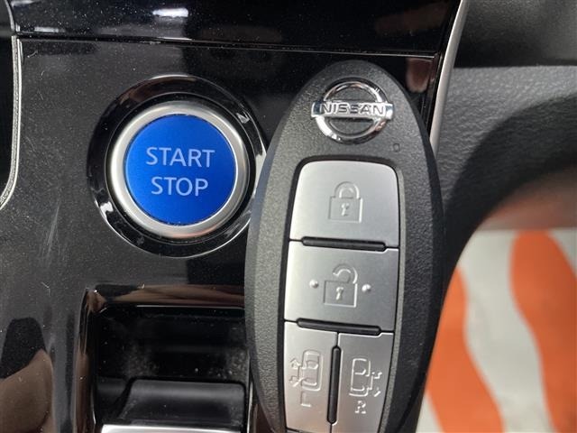 Nissan SERENA 2022 8278058-9