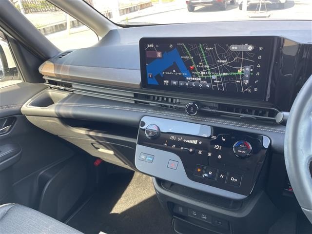 Nissan SERENA 2025 8278405-22