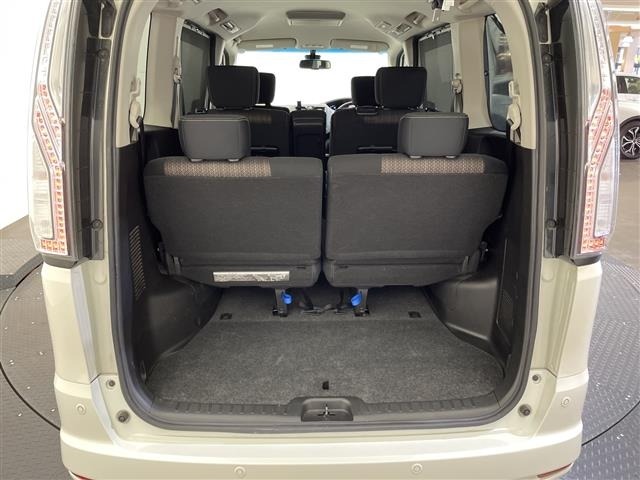 Nissan SERENA 2014 8278635-12