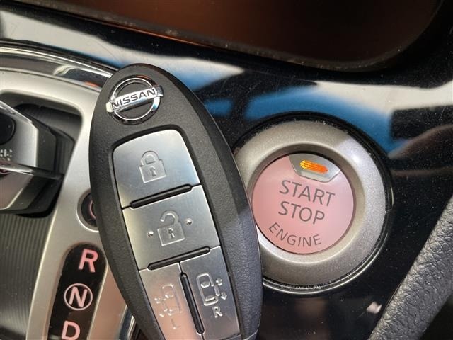 Nissan SERENA 2014 8278635-8